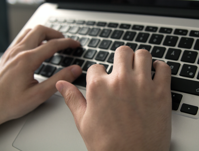 Image Des questions ? Contactez le service admission CQP IF